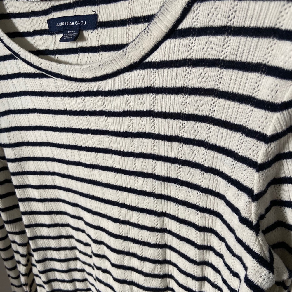 American Eagle long sleeve